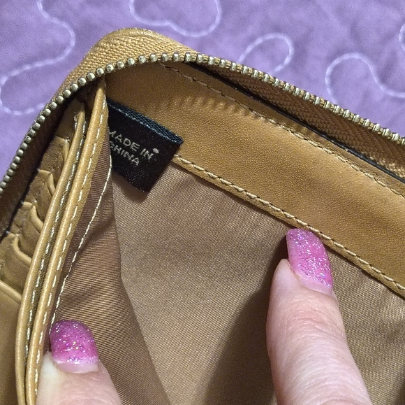 Coach Signature Small Zip Around Wallet - Picture 10 of 12